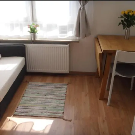 Apartamento 1-zimmer In Neureut-kirchfeld Zu Vermieten *
